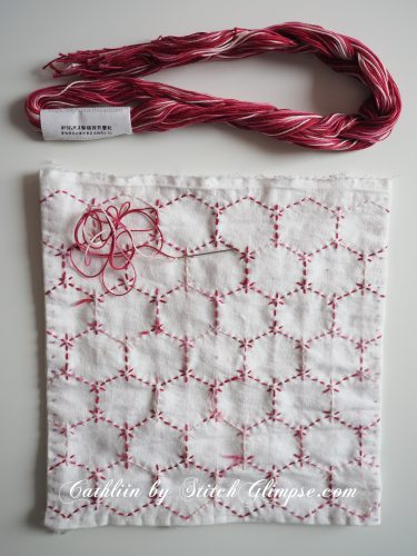 sashiko place mat with hexagon motif